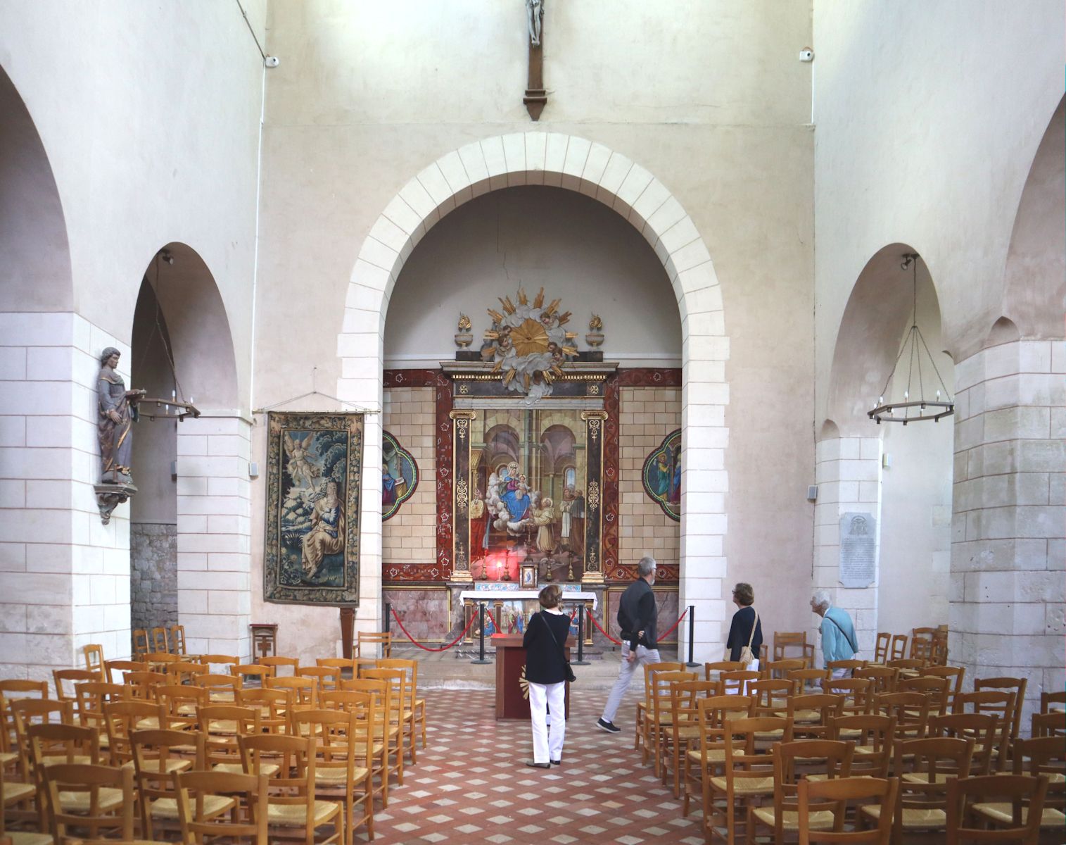 ursprüngliches Sciff der Kathedrale< in Beauvais