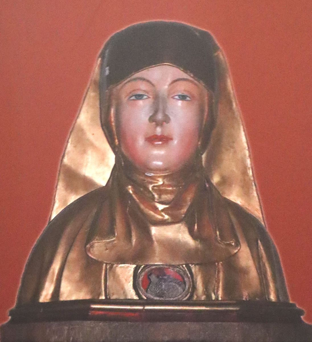 Büstenreliquiar in der Schatzkammer neben der Kirche Sint Amalberga in Susteren 