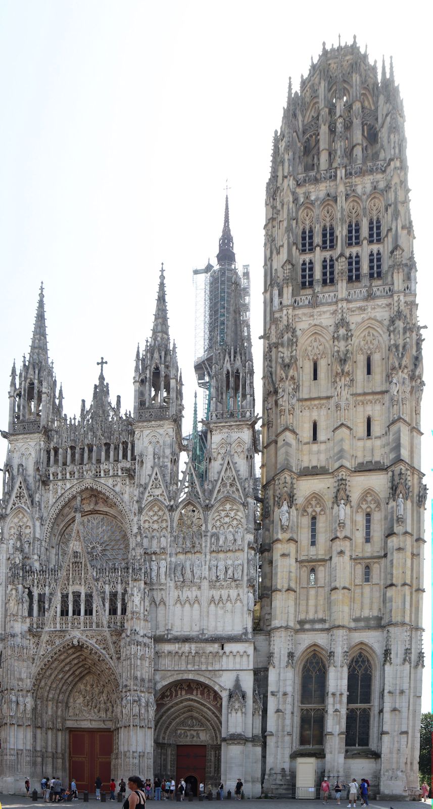 Haupttor und Südtur der Kathedrale in Rouen