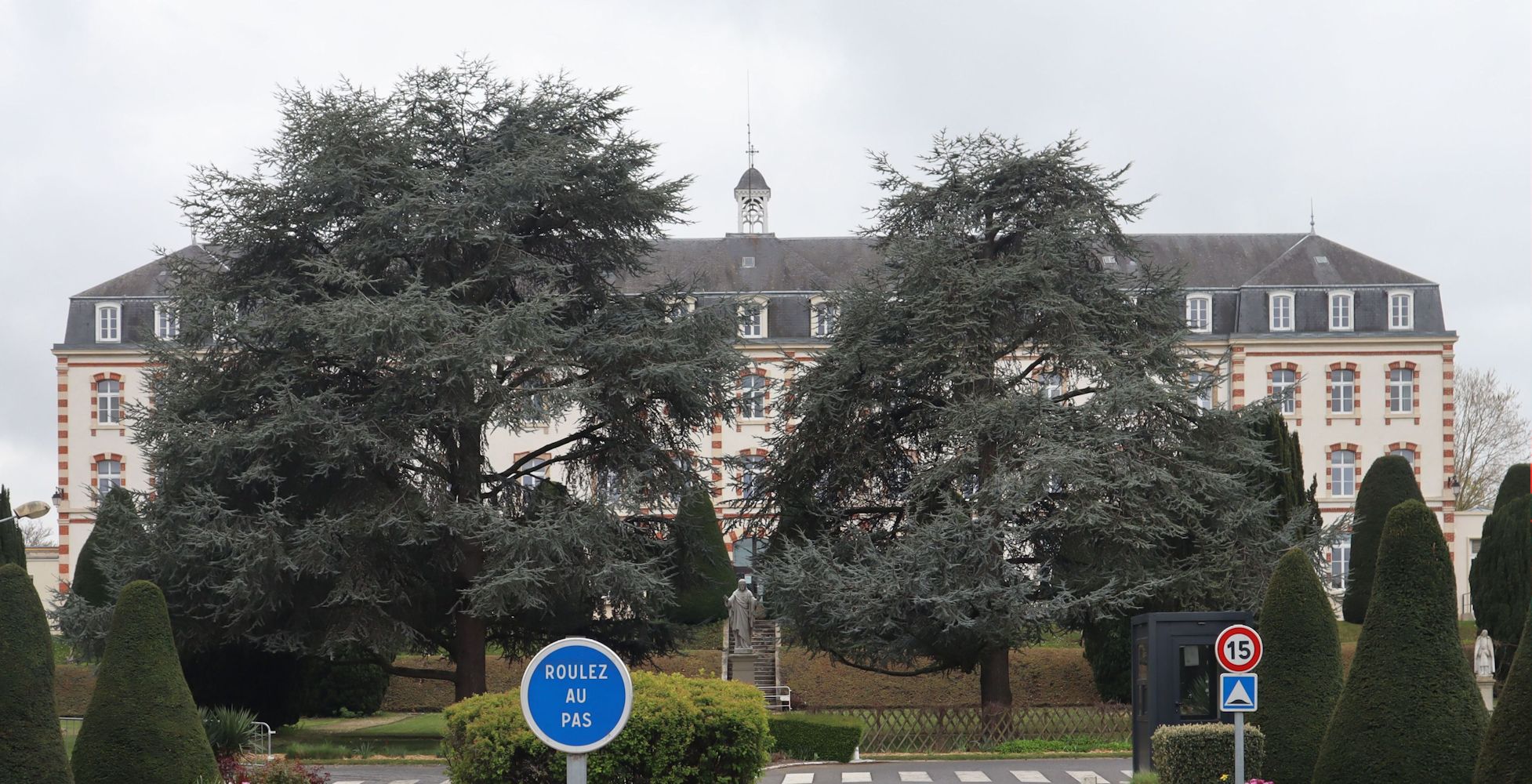 Institut Sacré-Cœur in Reims