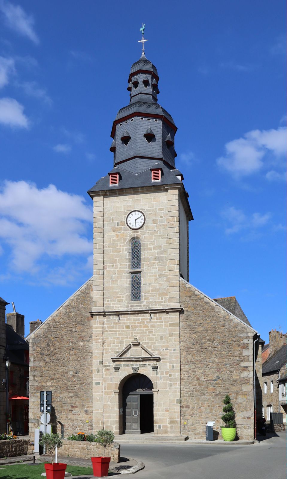 Pfarrkirche in Châtelaudren