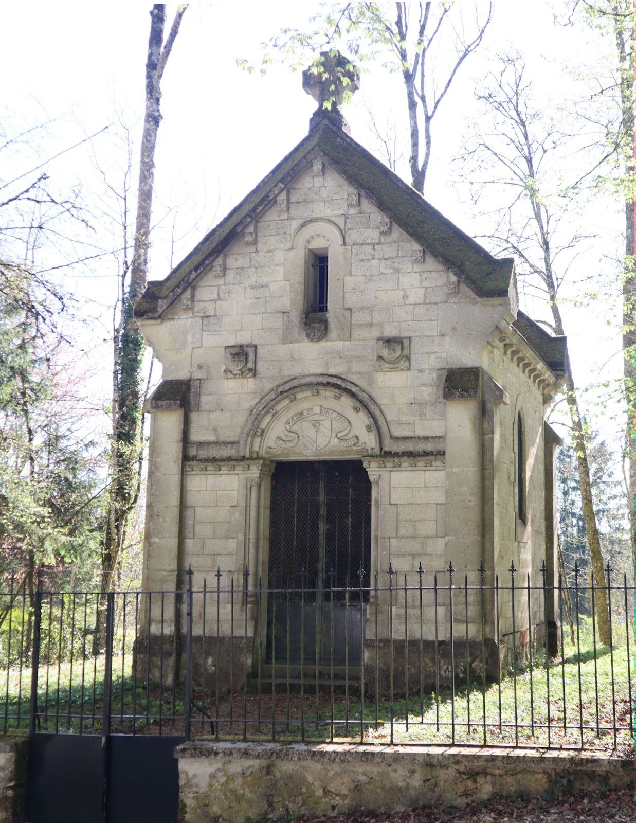 Kapelle an der Stelle von Basolus' Einsiedelei und dem späteren Kloster nahe Verzy