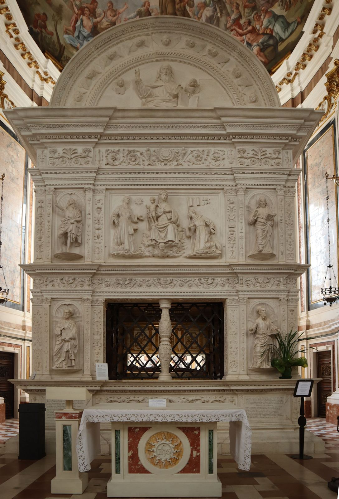 Silvestro dell'Aquila, Angelo di Marco und Salvato Romano: Bernhardins Grab in der Basilika San Bernardino in L'Aquila