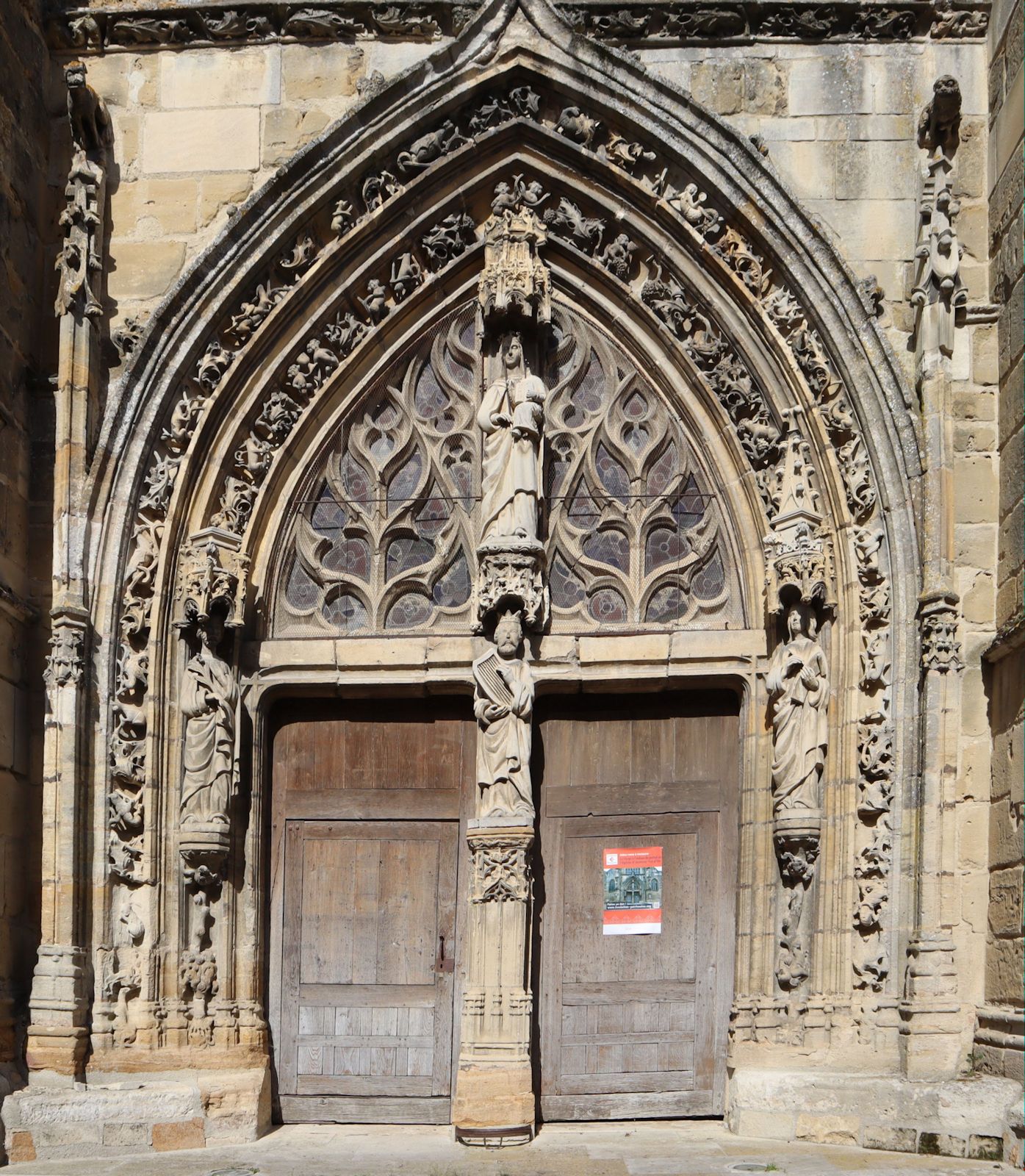 Portal, 15. Jahrhundert, an der Kirche Saint-Trésain in Avenay-Val-d’Or
