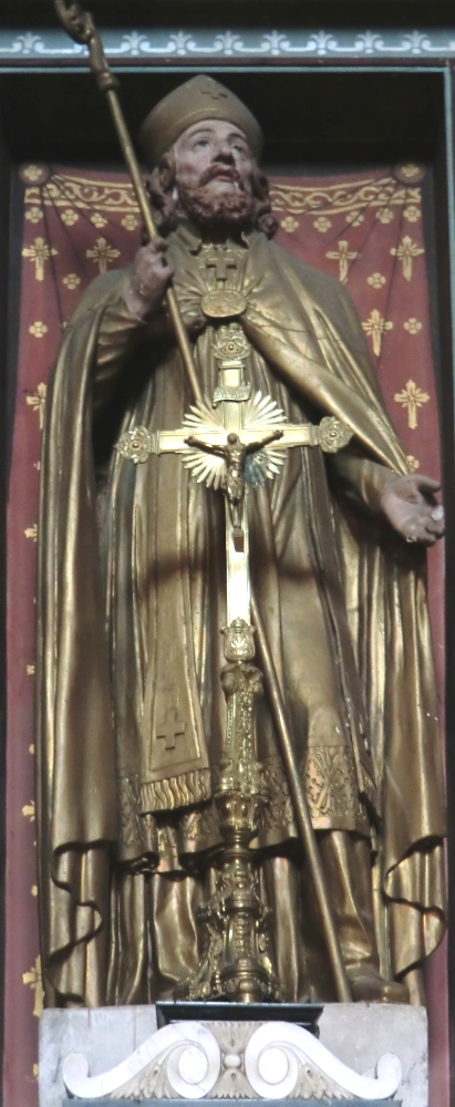 Statue in der Kathedrale in Saint-Bertrand-de-Comminges
