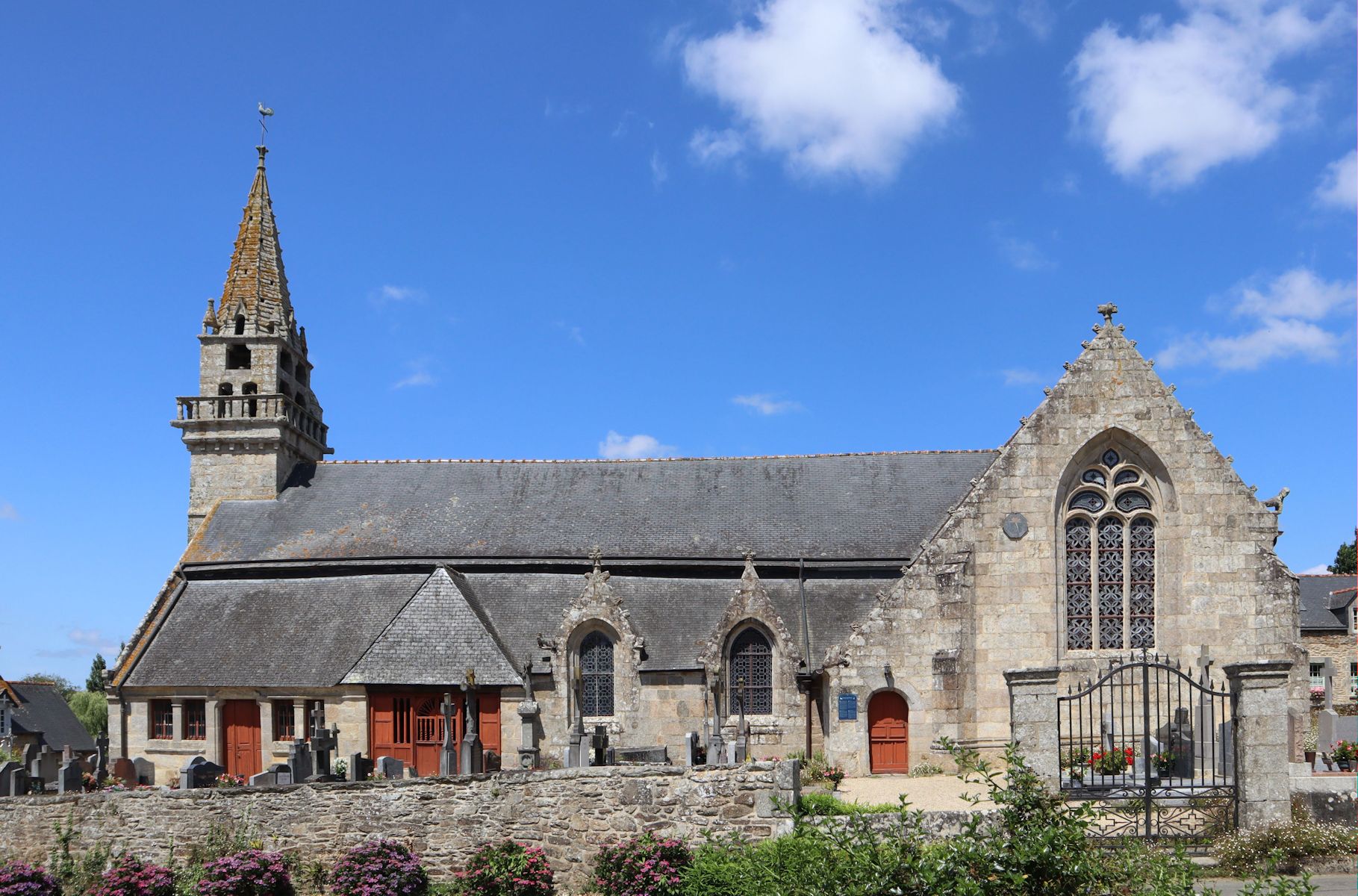 Pfarrkirche in Landebaëron