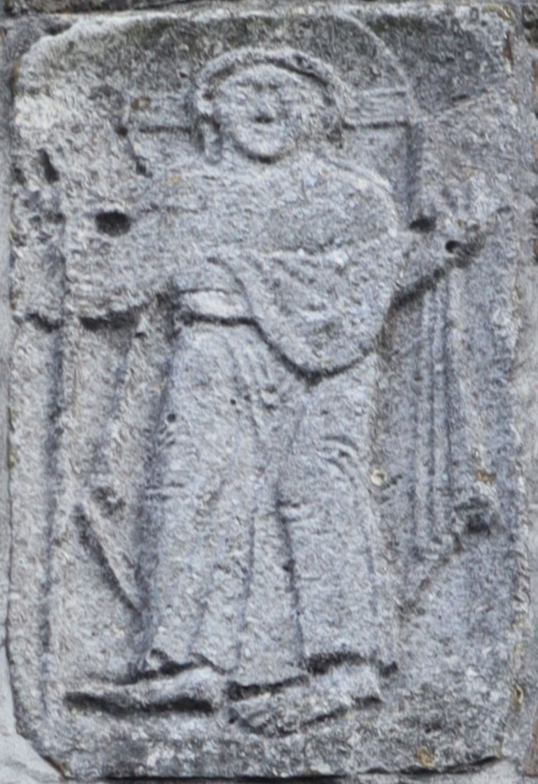 Relief an der Engelmund geweihten Kirche in Velsen
