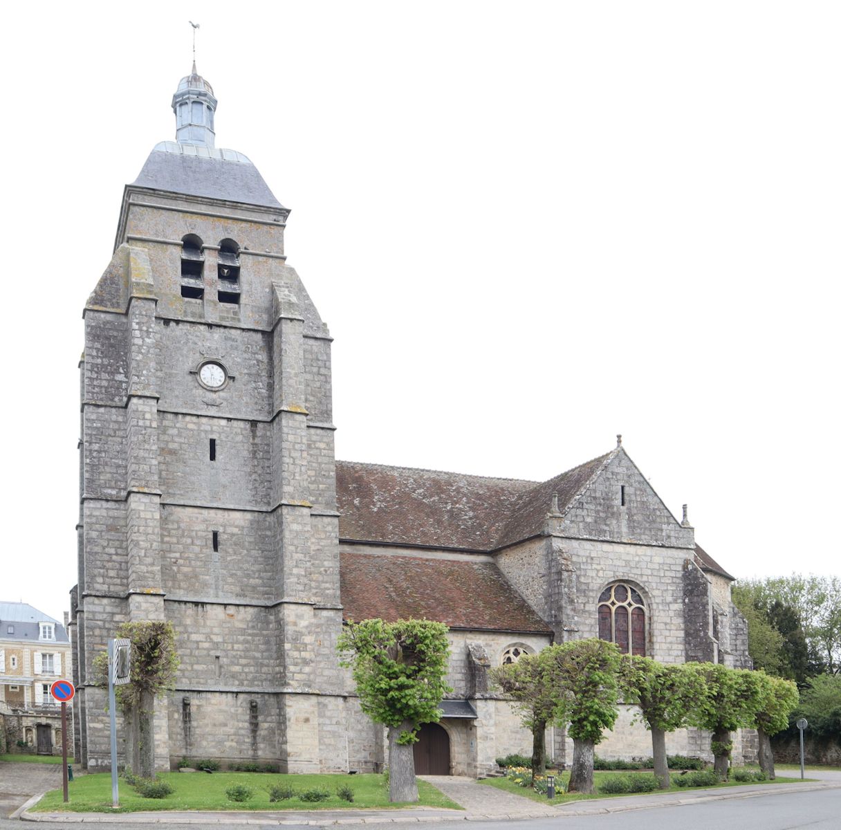 Pfarrkirche Saint Sulpice , früher die Kirche des Klosters in Faremoutiers>
<figcaption onclick=