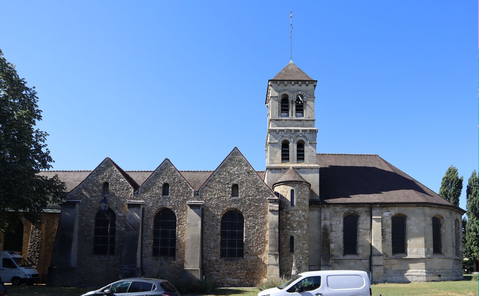 Pfarrkirche in Deuil-la-Barre