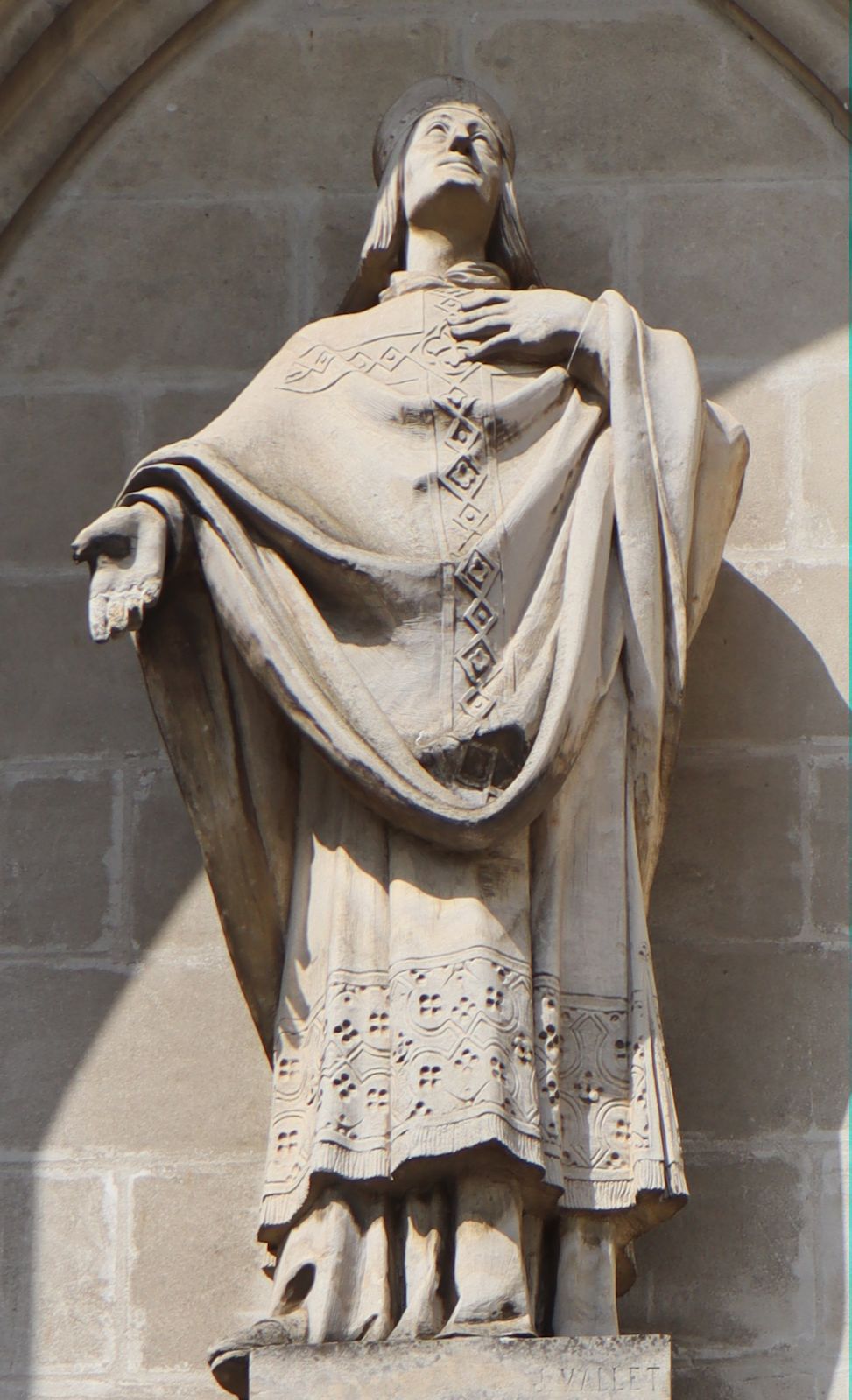 Statue an der Felix geweihten Kirche in Nantes