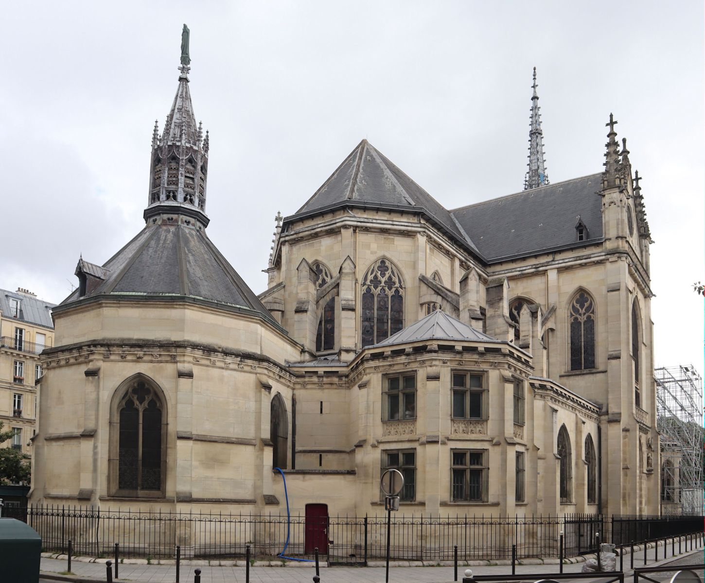 Kirche Saint-Bernard-de-la-Chapelle in Paris