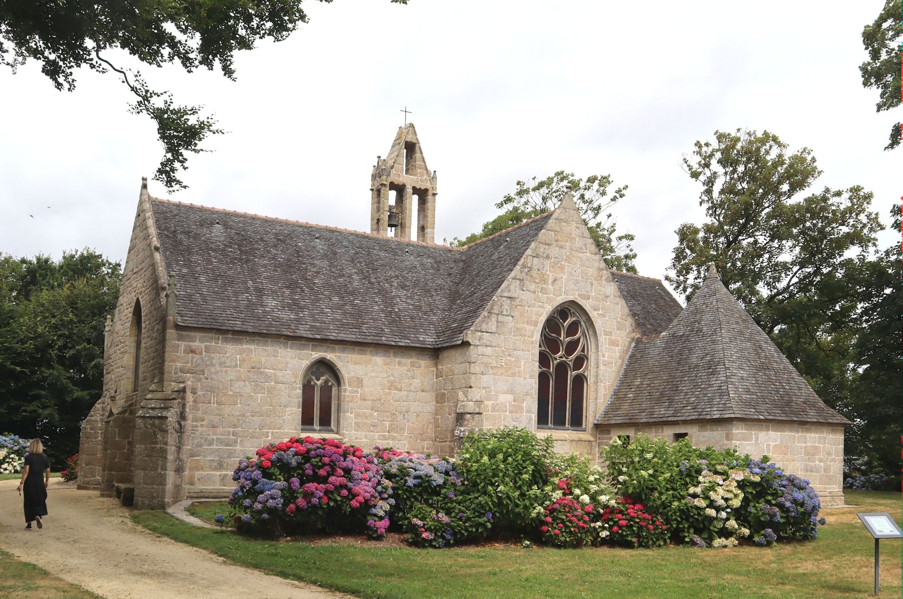 Kapelle Saint-Jaoua in Plouvien