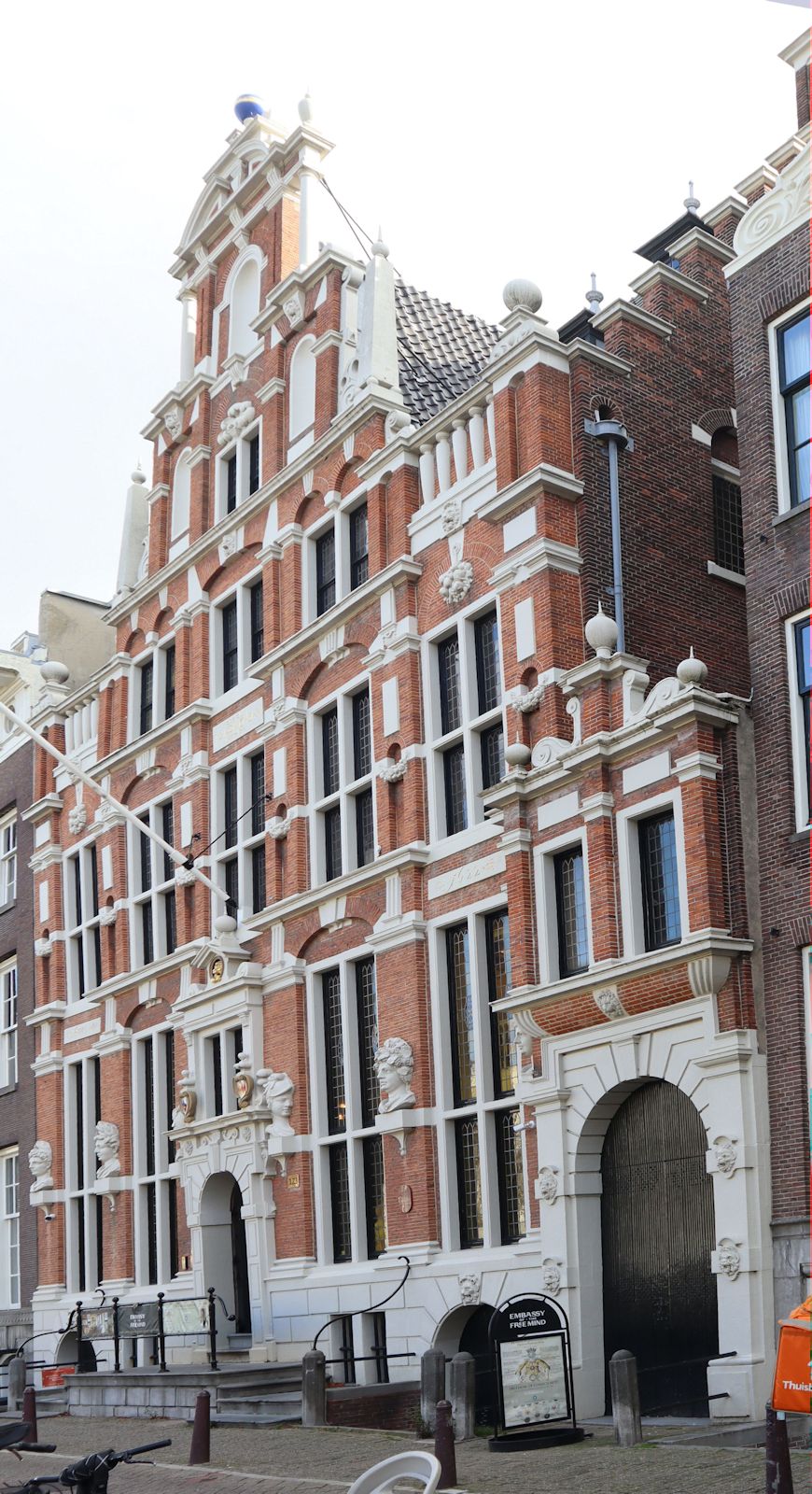 &bdquo;Huis met de hoofden&rdquo; in Amsterdam