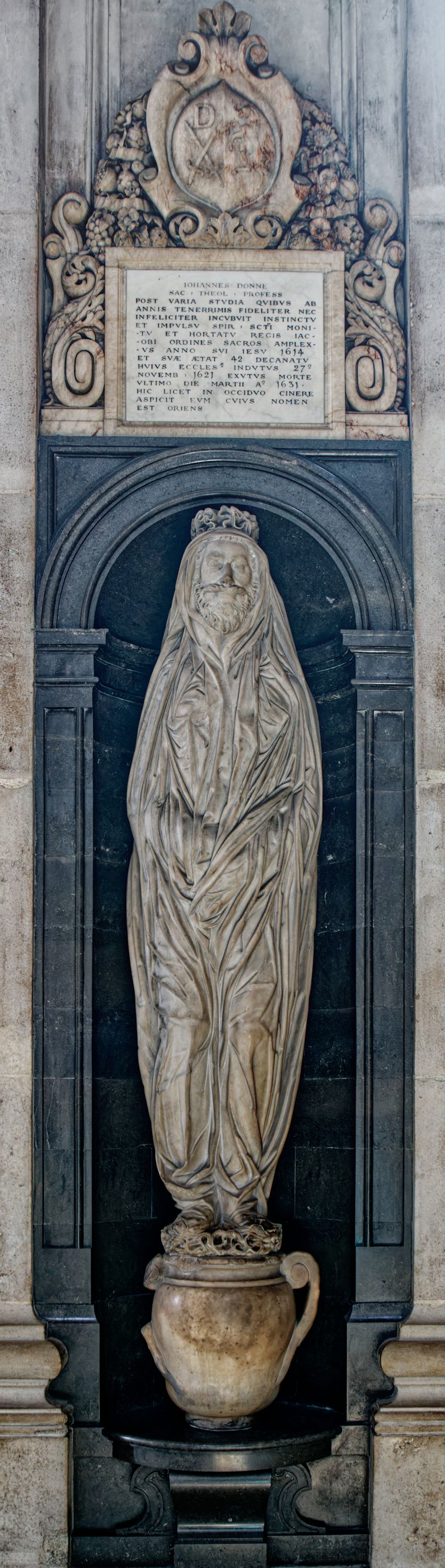 John Donnes Grabmal in der St Paul’s Kathedrale in London