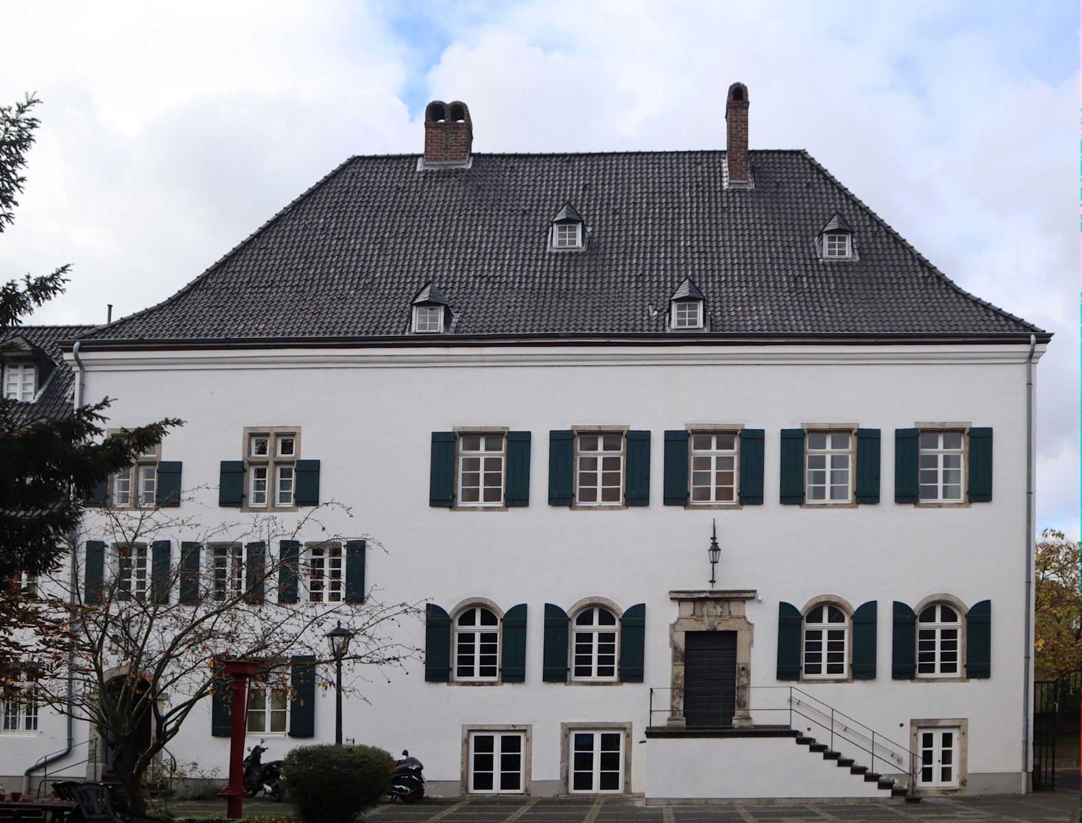 &bdquo;Herrenhaus&rdquo; in Worringen