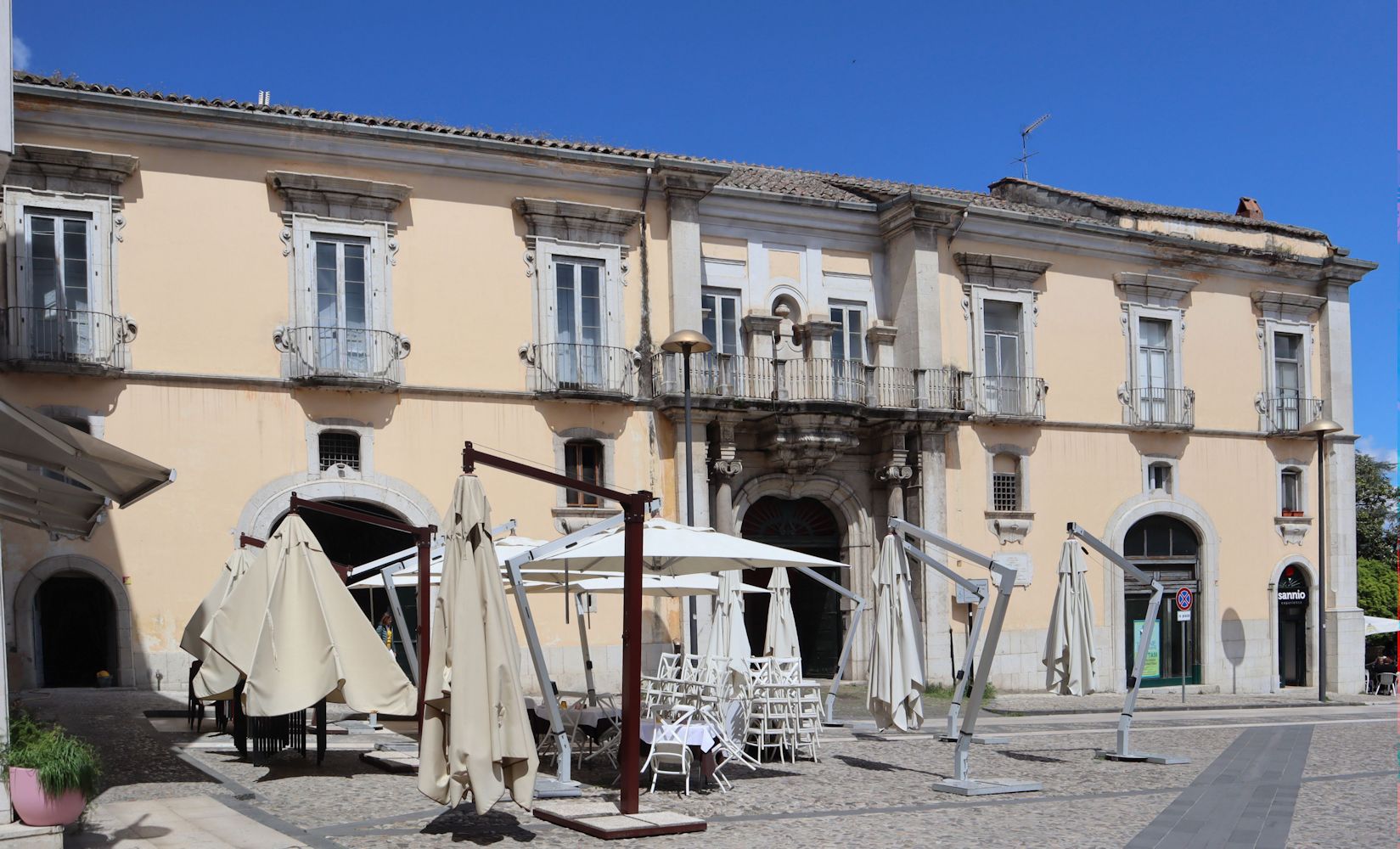 Josefs Geburtshaus, der Palazzo Rotondi Andreotti Leo in Benevent