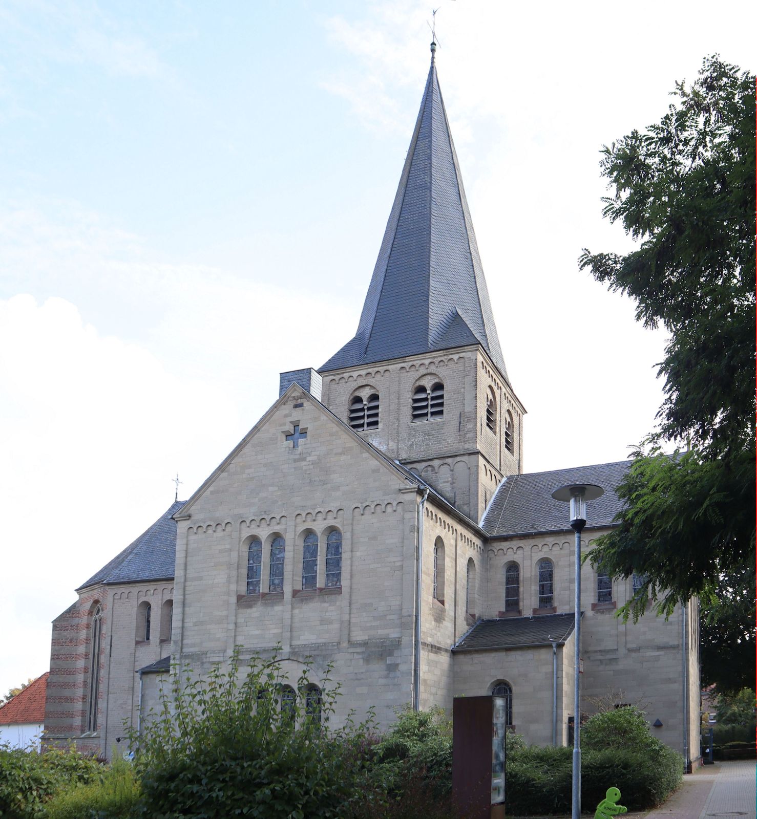Kirche St. Martin in Bedburg-Hau