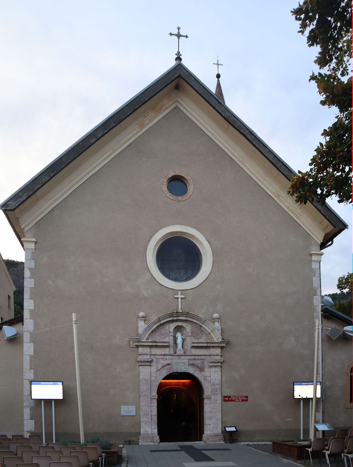 Sanktuarium bei Saint-Étienne-le-Laus