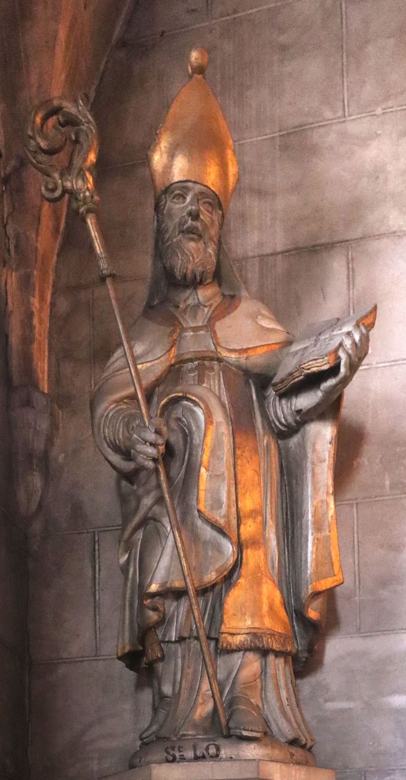 Statue in der Kirche Saint-Paterne in Saint-Pair-sur-Mer