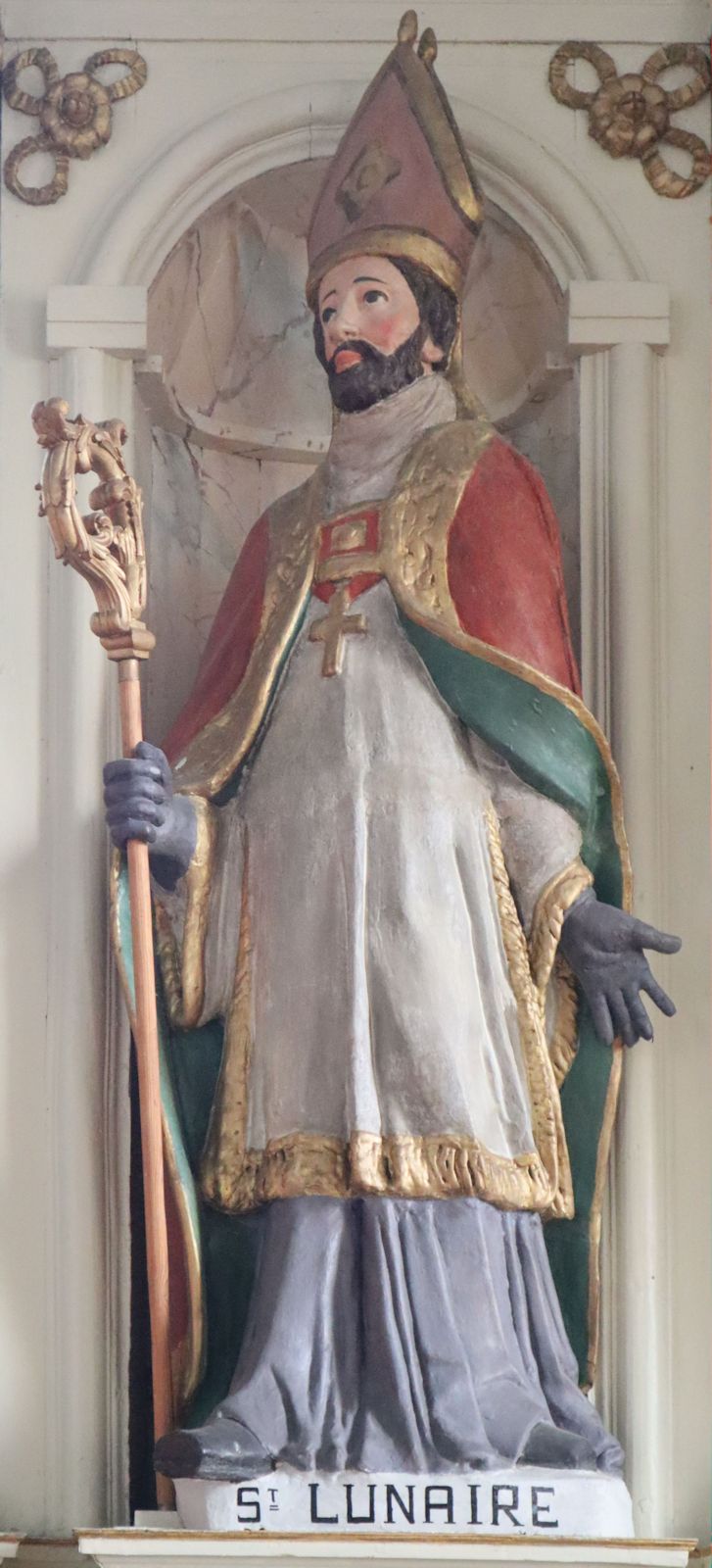 Statue in der Pfarrkirche in Saint-Alban bei Saint-Brieuc