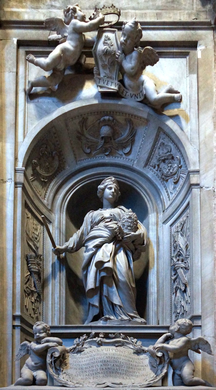 Gian Lorenzo Bernini: Grabmal &bdquo;Ehre und Ruhm Italiens&rdquo; der Mathilde, 1633/1634. in den vatikanischen Grotten im Petersdom