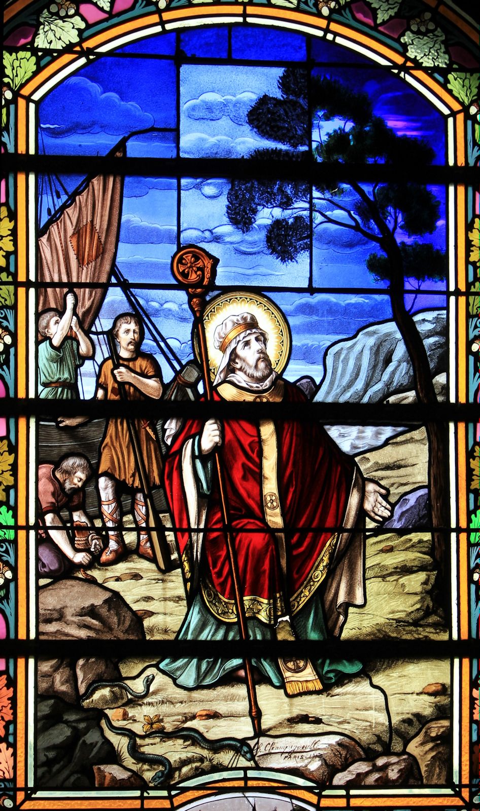 Glasfenster in der Kirche in von La Croix-Helléan bei Vannes