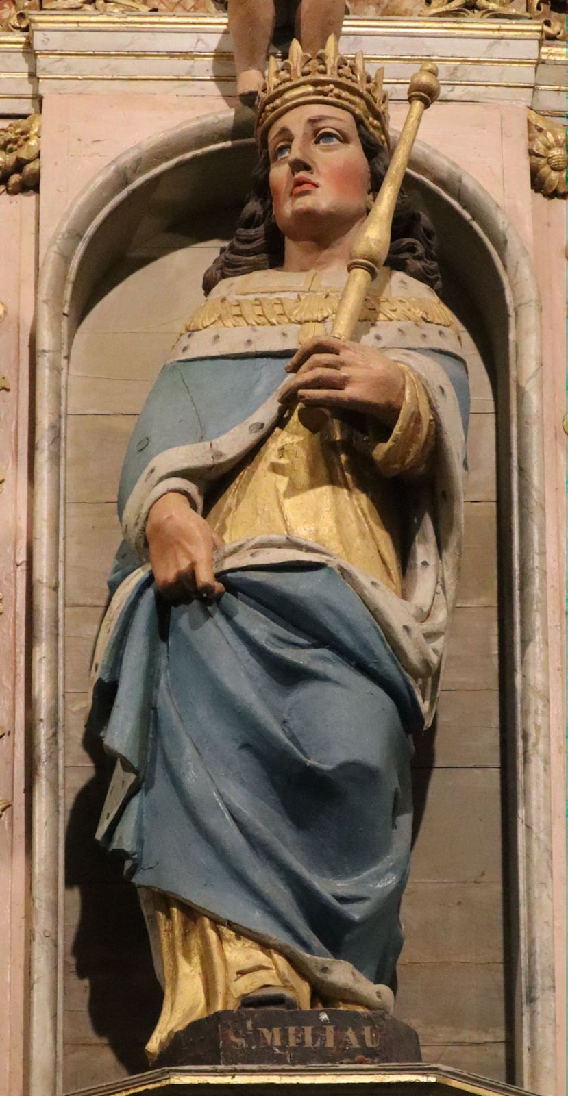 Altarstatue in der Meliavus geweihten Kirche in Guimiliau