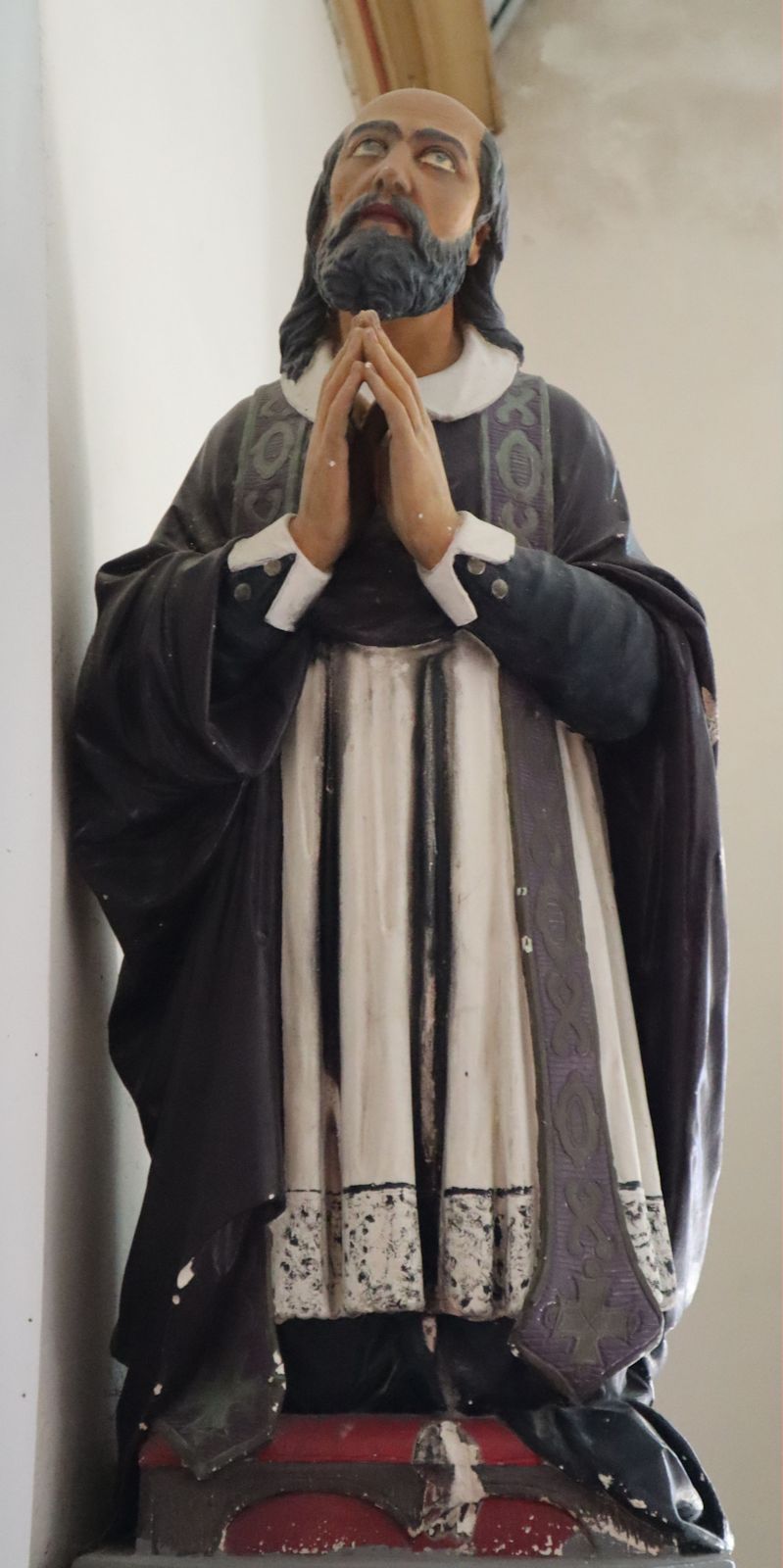 Statue in der Kapelle in Le Conquet