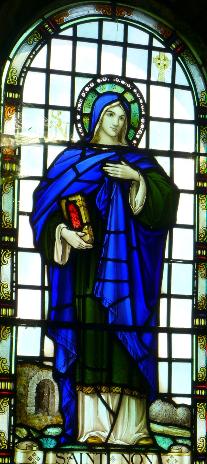 Glasfenster in der neuen Kapelle St Non nahe St Davids