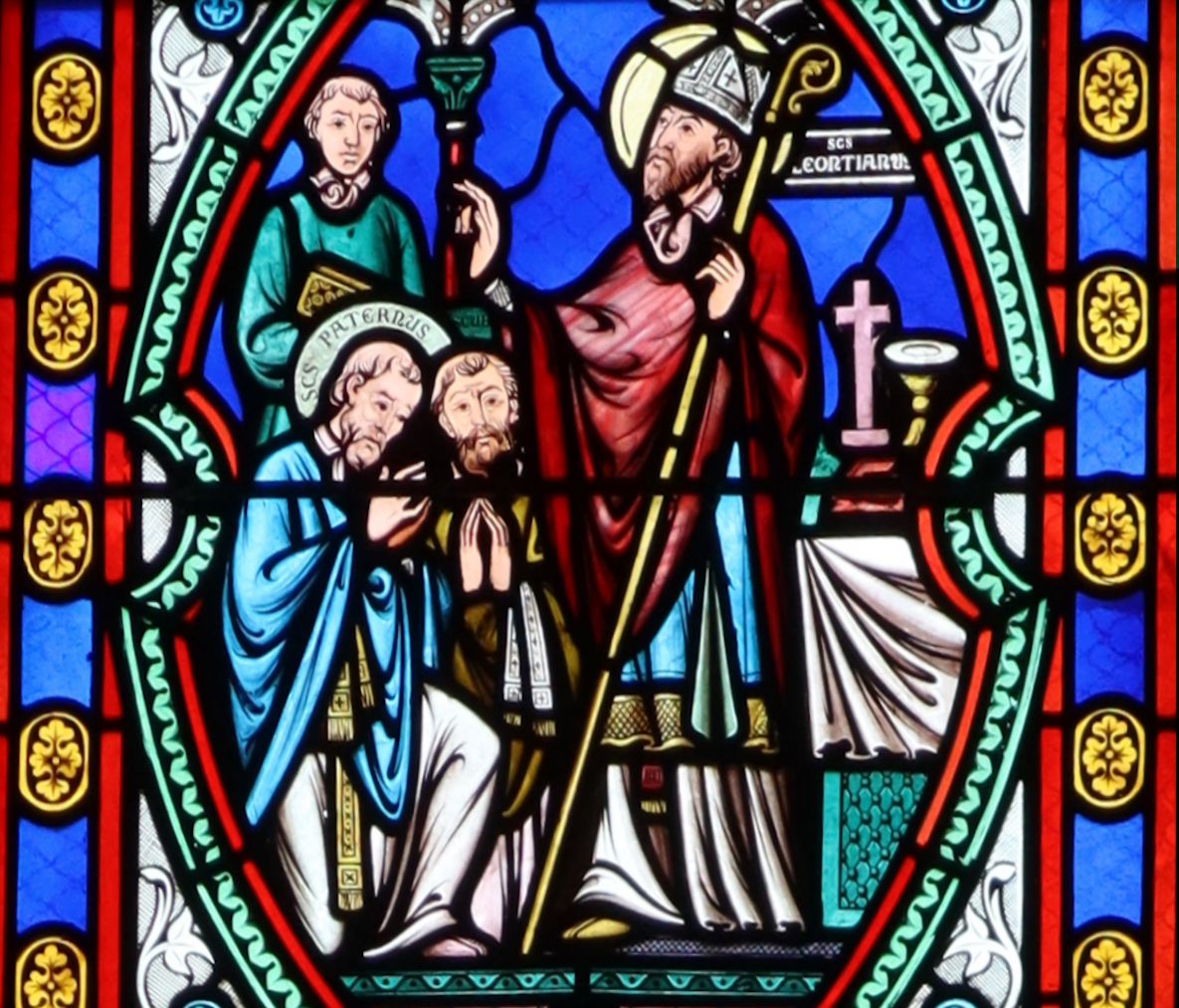 Paternus und Scubilion werden zu Priestern geweiht