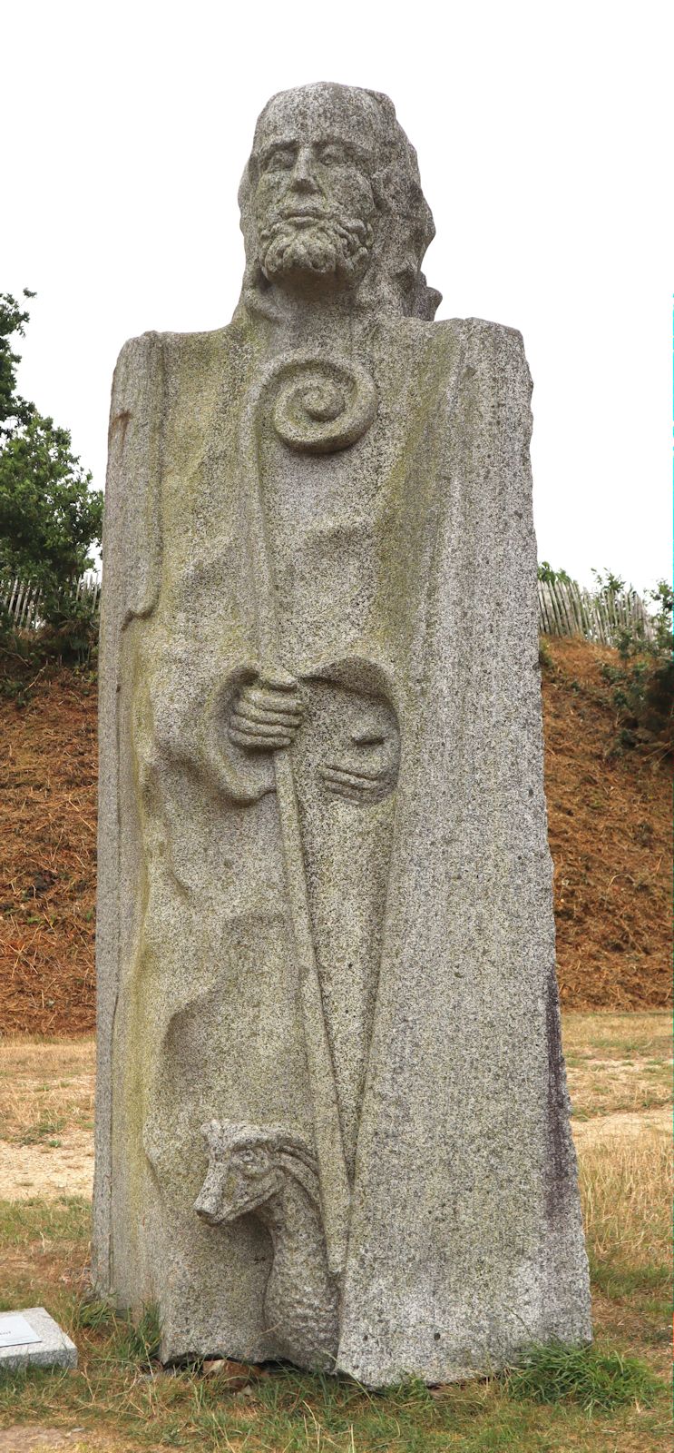 David Puech: Statue, 2009, im „Vallée des Saints” nahe Carnoët bei Saint-Brieuc