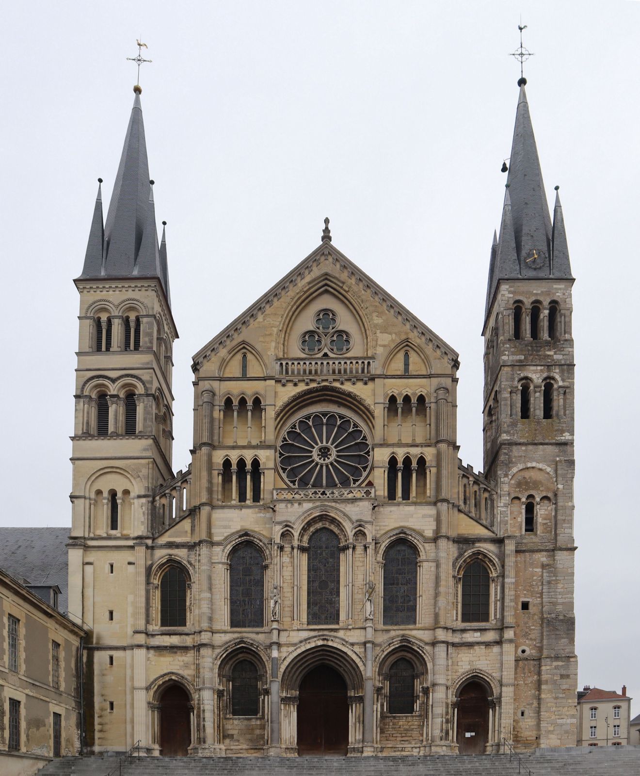 Kirche Saint-Remi in Reims
