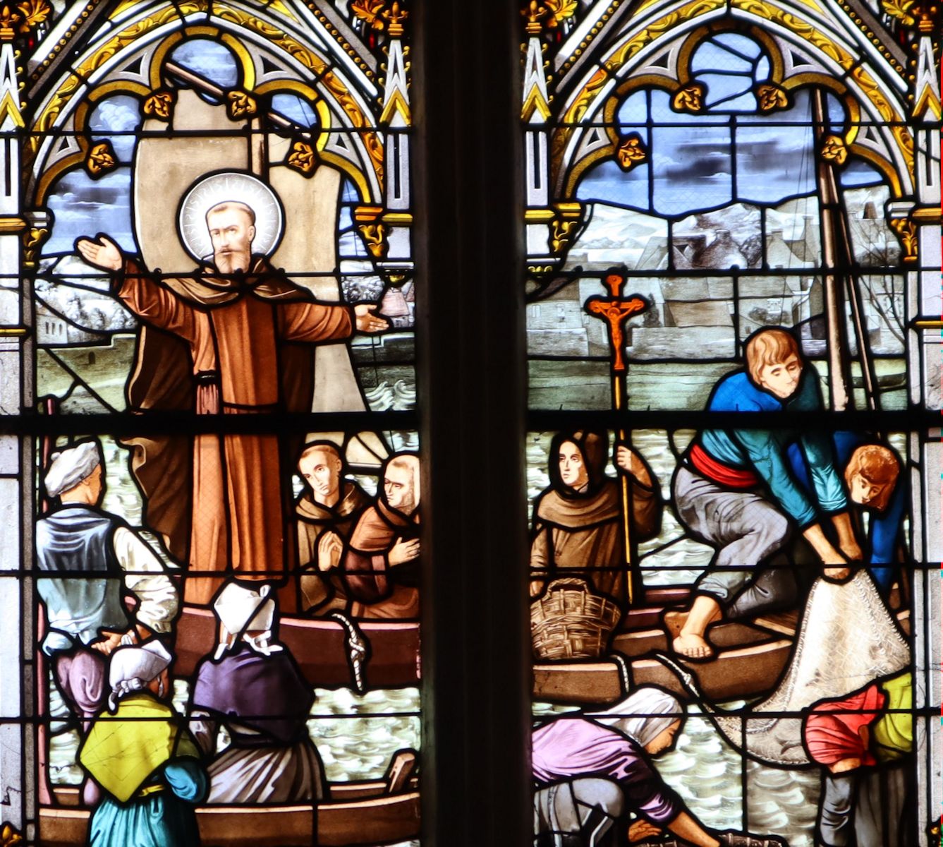 Glasfenster: Sulian predigt, 1910, in der Pfarrkirche in Saint-Suliac