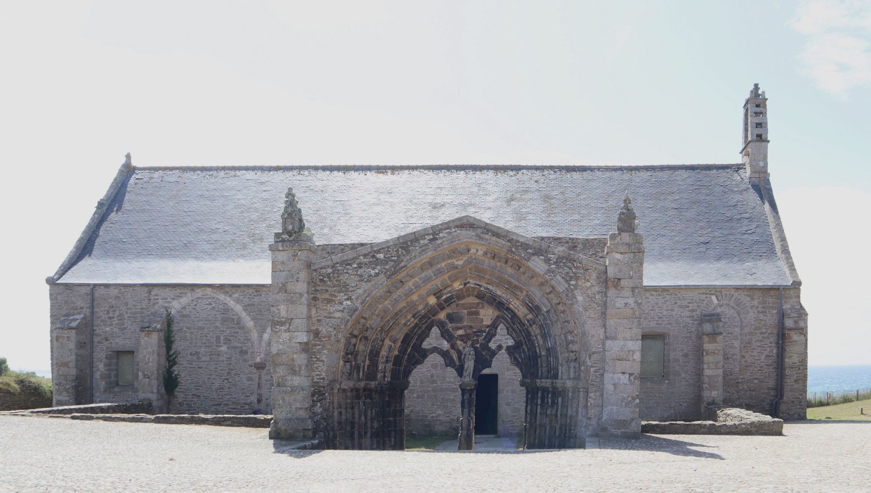 Kirche Notre-Dame-de-Grâce in Saint-Mathieu