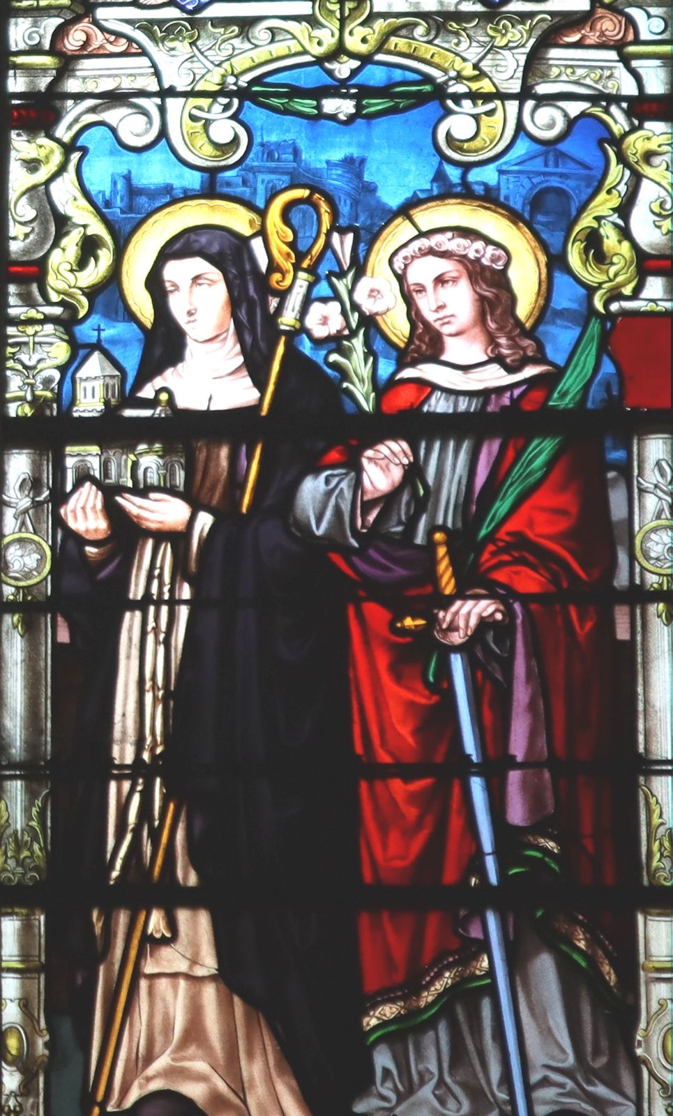 Gustave Bourgeois: Julia (rechts) mit Telchildis von Jouarre, Glasfenster, 1870, in der >Kirche Saint-Pierre-Saint-Paul in Jouarre