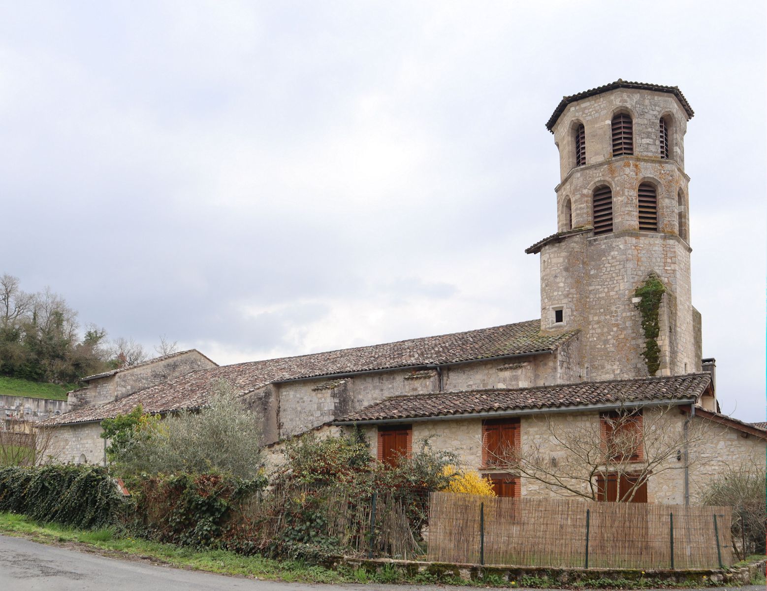 Kirche des ehemaligen Klosters in Vieux