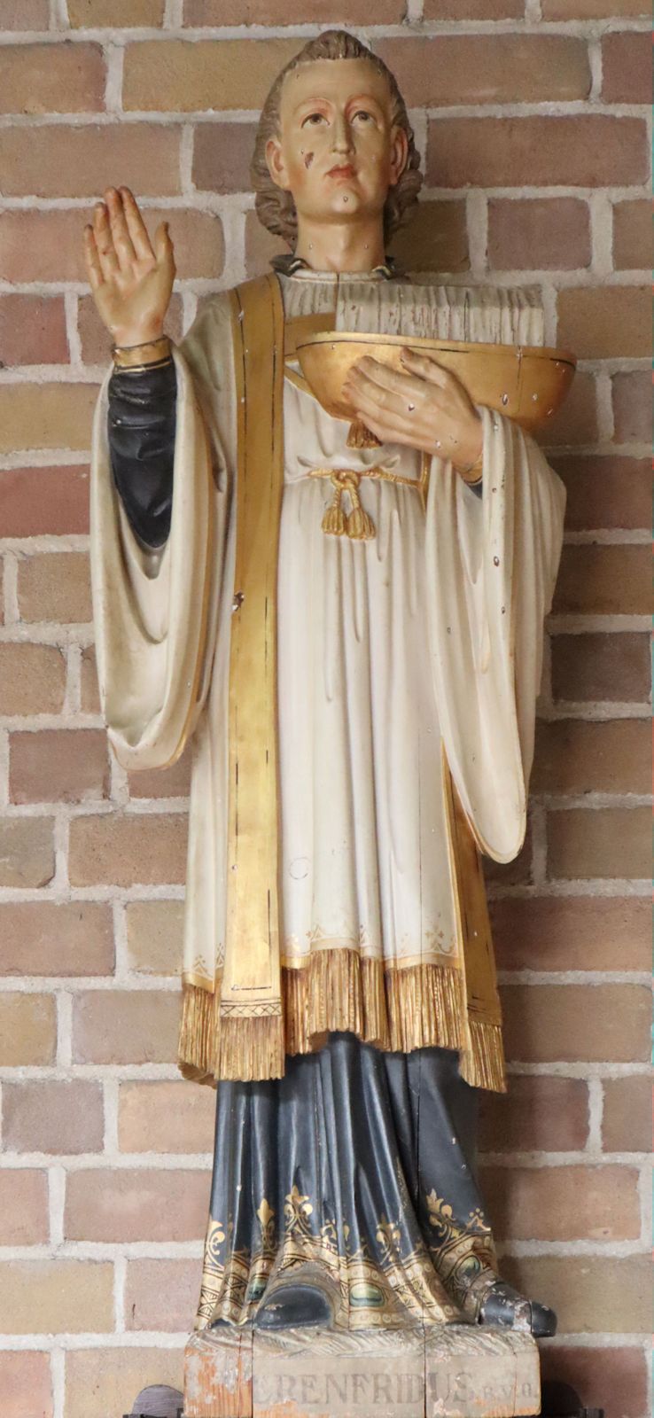 Statue in der Grote Kerk in Elst